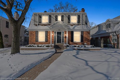 1146 Henrietta St, Birmingham, MI, 48009-1907 | Card Image