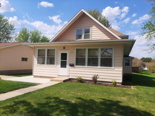 101 8th Ave N, Saint James, MN, 56081-1140 | Card Image