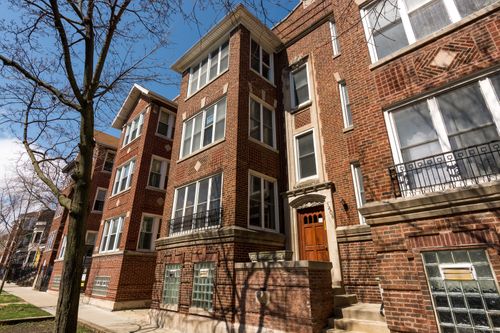1w-1408 W Argyle St, Chicago, IL, 60640-3553 | Card Image