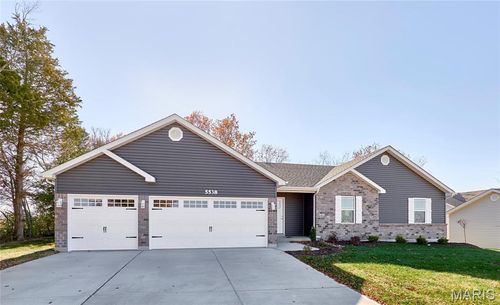 5538 Autumn Trace Pkwy, Wentzville, MO, 63385-3919 | Card Image