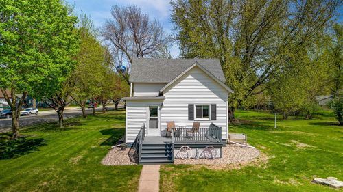 501 Central Ave S, Mapleton, MN, 56065-9788 | Card Image