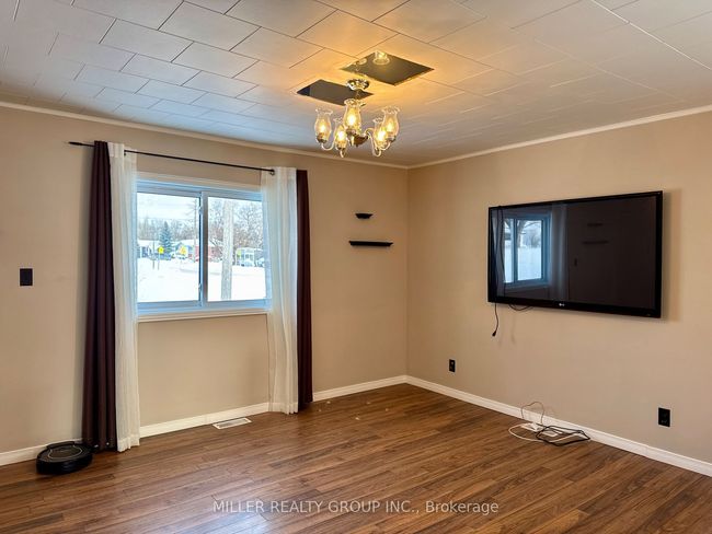 399 Lakeview Ave, House other with 3 bedrooms, 2 bathrooms and 4 parking in North Cobalt ON | Image 7