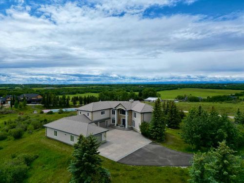 262060 Range Road 33, Rural Rocky View County, AB, T4C0G6 | Card Image