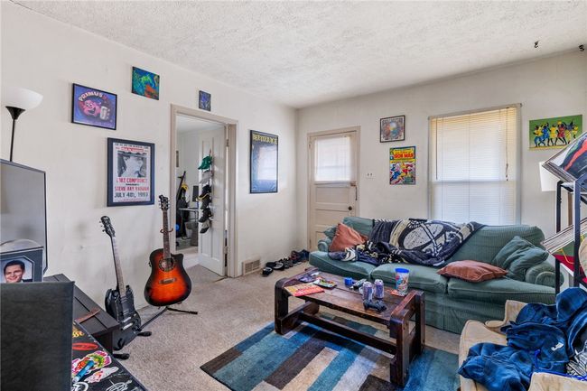 House #4 | Image 41