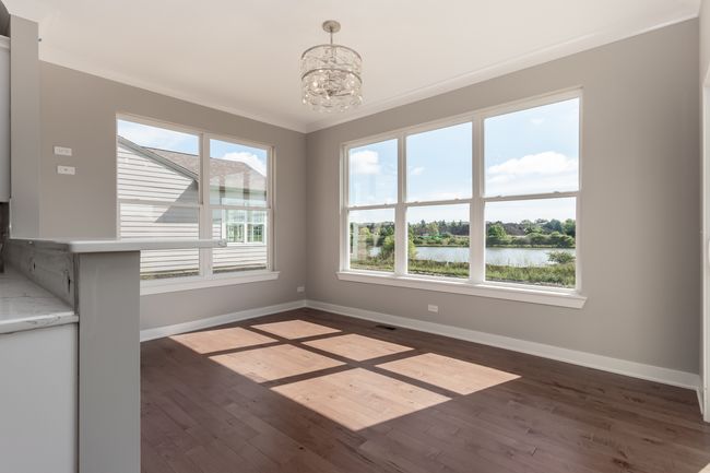 253 Frances Dr, House other with 4 bedrooms, 3 bathrooms and 3 parking in Grayslake IL | Image 6