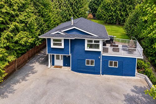 1221 Rochester Ave, Coquitlam, BC, V3K2X3 | Card Image