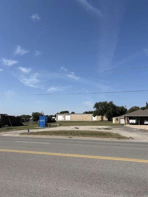 638 S Highway 77 S Highway, Davis, OK, 73030 | Card Image