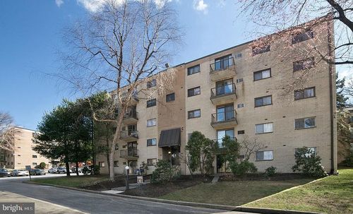 32c-400 Glendale Rd, HAVERTOWN, PA, 19083-3121 | Card Image