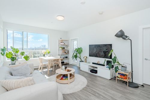 416-6438 Byrnepark Drive, Burnaby, BC, V3N0J1 | Card Image