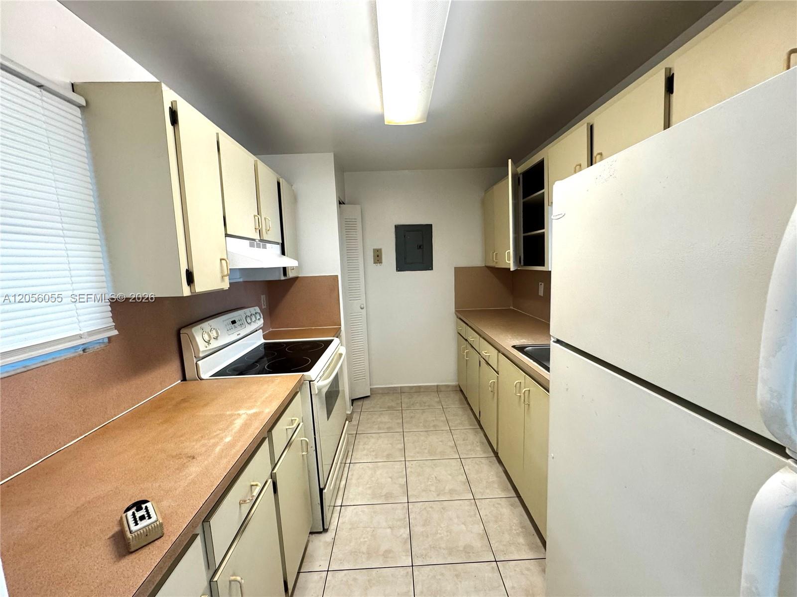 Residential Lease in North Miami 3