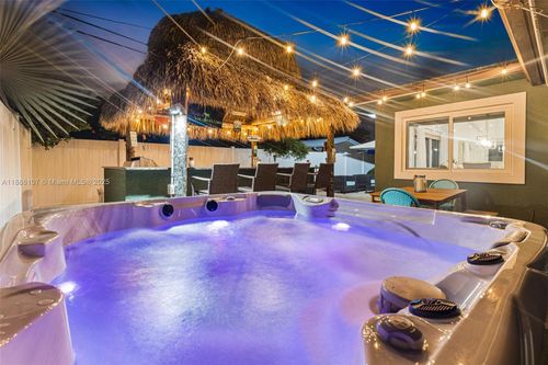 2580 Se 2nd Ct, Pompano Beach, FL, 33062-5428 | Card Image