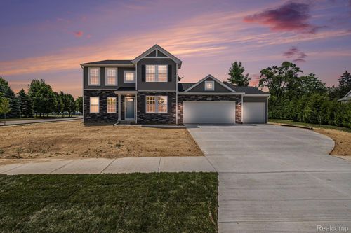 1013 Lancaster St, Lapeer, MI, 48446-4406 | Card Image