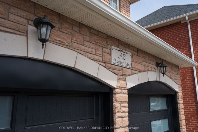 32 Charger Lane, House other with 8 bedrooms, 4 bathrooms and 2 parking in Brampton ON | Image 50