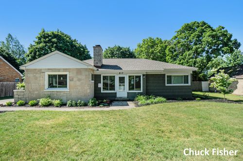 817 Wendover Blvd, Norton Shores, MI, 49441-5053 | Card Image