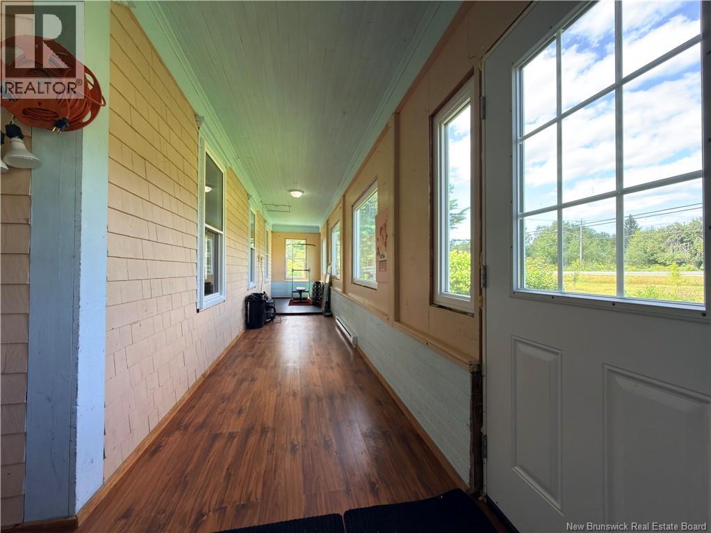 Residential in Sunny Corner 4