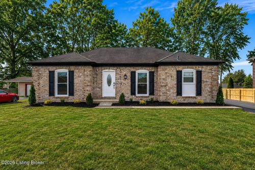 1112 Herr Ln, Louisville, KY, 40222-4302 | Card Image