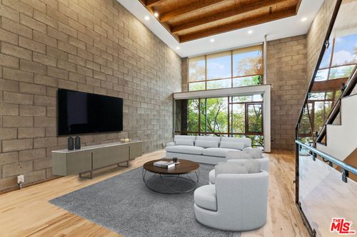 3-6615 Melrose Ave, LOS ANGELES, CA, 90038-3152 | Card Image