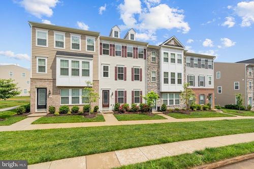 13018 Jessica Grove Pl, WOODBRIDGE, VA, 22192-5489 | Card Image