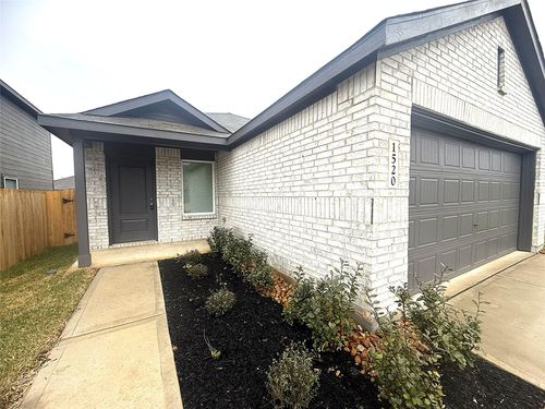 1520 Sunset Ridge Dr, Conroe, TX, 77303-4526 | Card Image