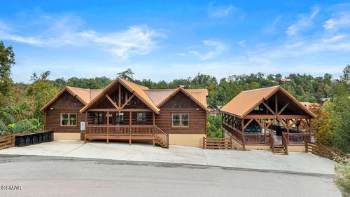 2852 Owens Ridge Way, Sevierville, TN, 37876 | Card Image