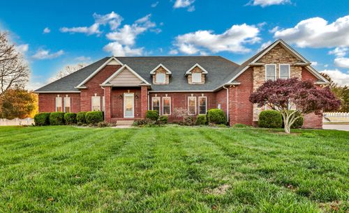 476 Maxshire Ct, Clarksville, TN, 37043-7235 | Card Image