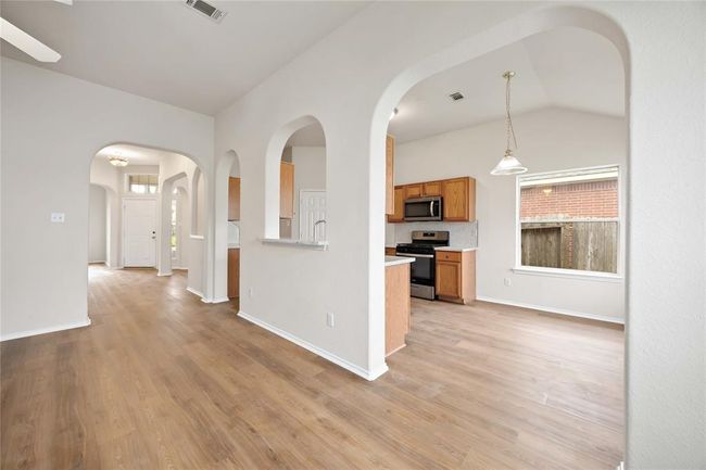 4819 Plum Forest Rd, House other with 3 bedrooms, 2 bathrooms and 2 parking in Houston TX | Image 14