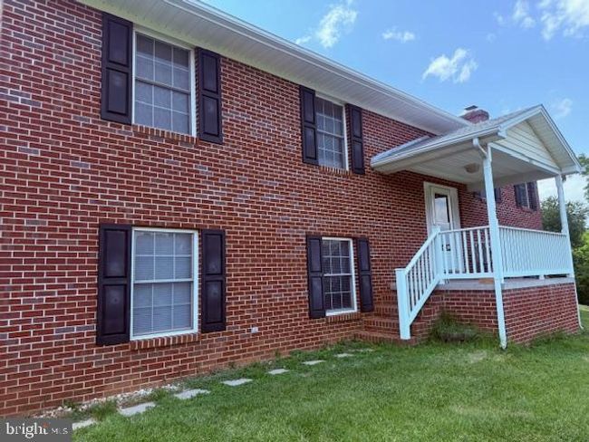 1205 Elm St, House other with 3 bedrooms, 2 bathrooms and null parking in FRONT ROYAL VA | Image 57
