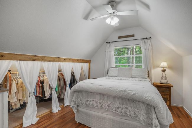 Bedroom | Image 16