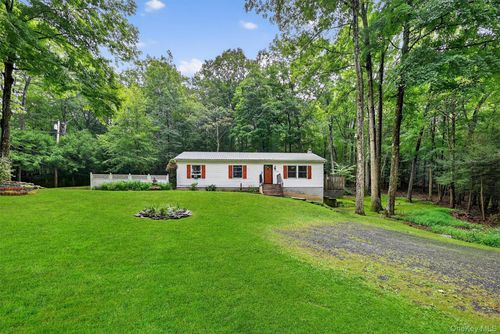 58 Shin Hollow Rd, Port Jervis, NY, 12771-3820 | Card Image