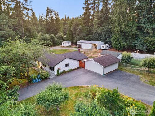 11419 228th Street Ne, Arlington, WA, 98223 | Card Image
