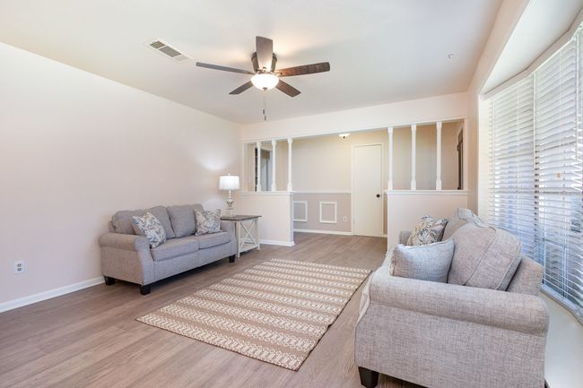 542 Forrest Ln, House other with 3 bedrooms, 3 bathrooms and null parking in Corsicana TX | Image 6