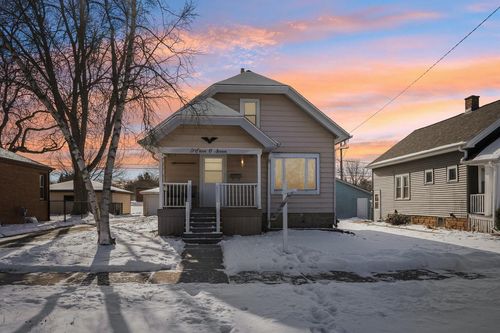 1507 Marquette Avenue, SOUTH MILWAUKEE, WI, 53172 | Card Image