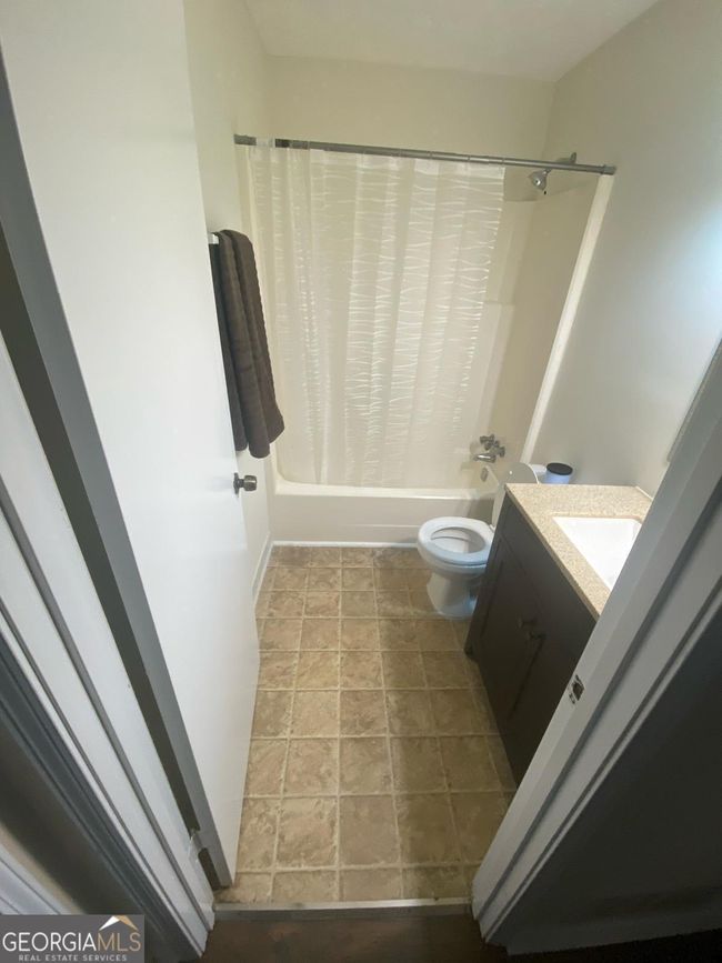 1725 Sara Ct Se, House other with 3 bedrooms, 2 bathrooms and null parking in Conyers GA | Image 10