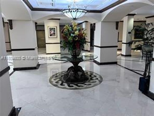 APT-2003 - 18151 Ne 31 St Ct, Condo with 1 bedrooms, 2 bathrooms and null parking in Aventura FL | Image 15