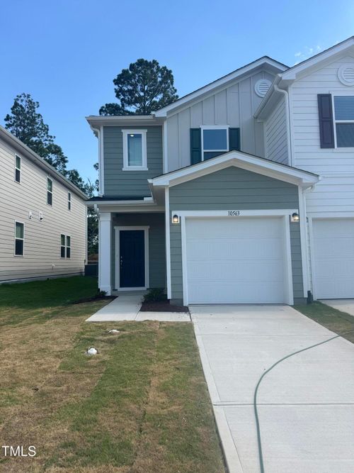 10563 Brookside Dr, Raleigh, NC, 27601 | Card Image