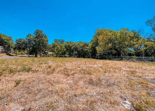 .78 acre San Jacinto St, Palestine, TX, 75801 | Card Image
