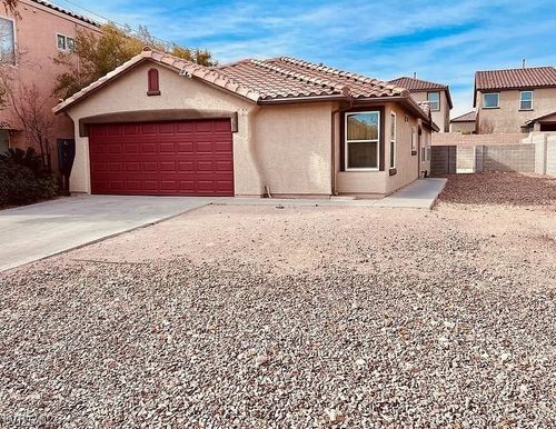 5689 Juno Ct, Las Vegas, NV, 89118-6038 | Card Image