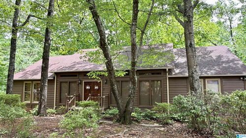 2153 Partridge Berry Rd, HOOVER, AL, 35244-1136 | Card Image