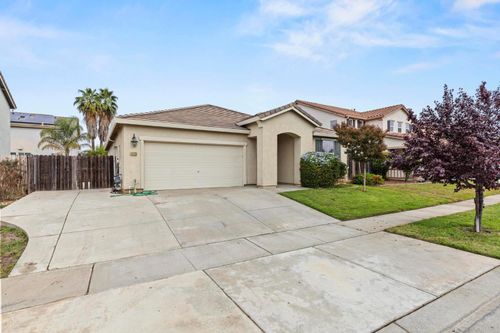 1773 Waterfall Dr, Marysville, CA, 95901-8262 | Card Image