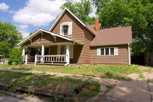 618 N Saunders, Hastings, NE, 68901 | Card Image