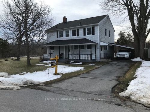 32 N Ortona Circle N, Prince Edward County, ON, K0K2T0 | Card Image