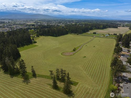 83 Medsker Rd, Sequim, WA, 98382-9322 | Card Image