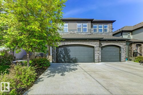 37 Greenbury Manor, Spruce Grove, AB, T7X0M1 | Card Image