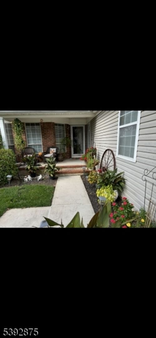 199 Teasel Ct, Whitehouse Station, NJ, 08889-2000 | Card Image