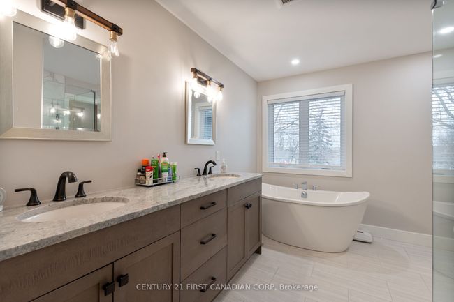 51130 Ron Mcneil Line, House other with 3 bedrooms, 3 bathrooms and 2 parking in Springfield ON | Image 22