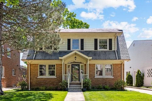 724 Maclean Ave, Kenilworth, IL, 60043-1034 | Card Image
