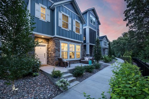 3071 Rum River Way, Anoka, MN, 55303-4190 | Card Image