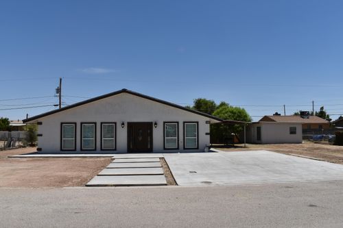 330 Plantation, Clint, TX, 79836-1907 | Card Image