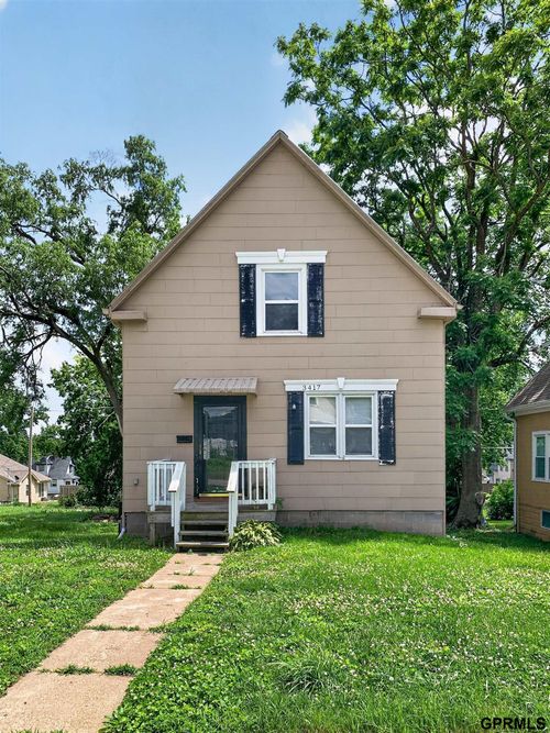 3417 Seward St, Omaha, NE, 68111-4164 | Card Image