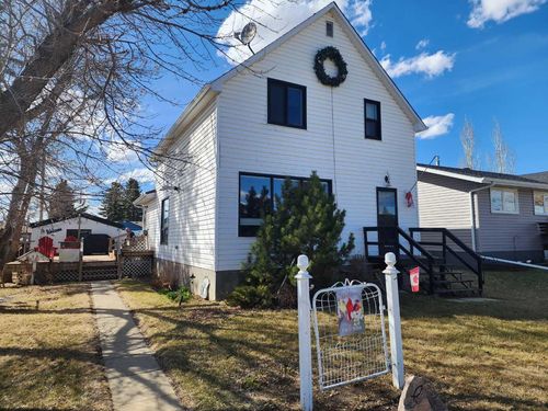 4914 48 Street, Killam, AB, T0B2L0 | Card Image